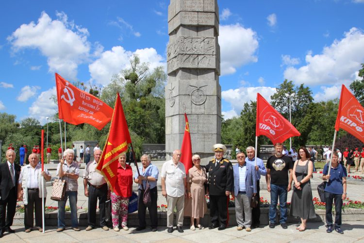 День памяти и скорби в Калининграде