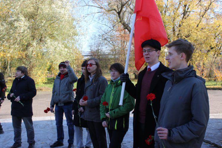 103 ГОДА ЛЕНИНСКОМУ КОМСОМОЛУ!