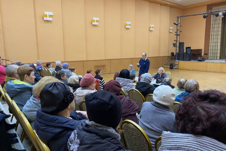 В Калининградской области жители обсуждают и поддерживают программу кандидата в Президенты РФ Н.М. Харитонова