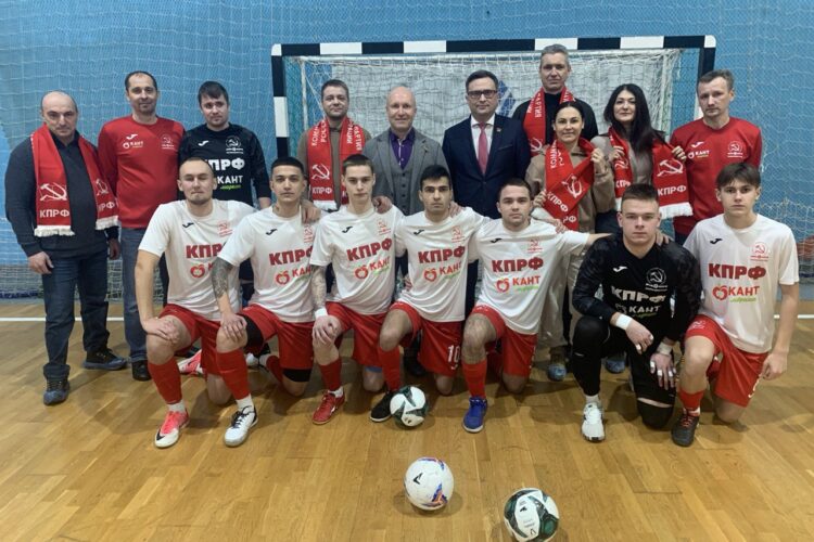 Коммунисты одерживают новые победы в мини-футболе!